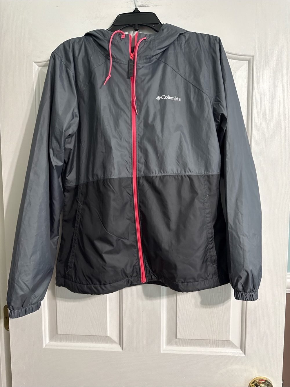 Columbia Women’s Gray & Black Hooded Rain Jacket with Pink Trim